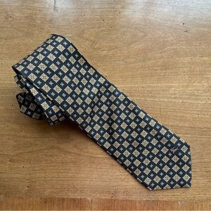 Vintage Burberrys of London Silk Black and Gold Medallion Patterned Men's Tie
